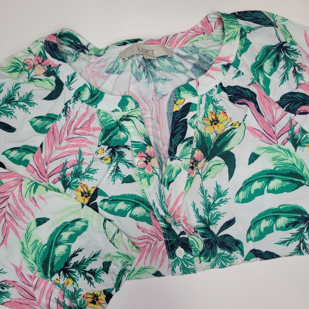 Tropical Palms women's sz medium Talbots floral pink green